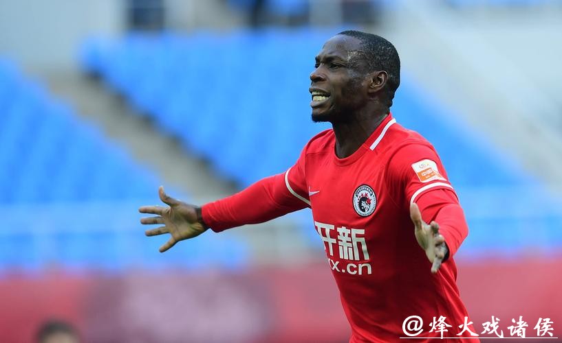 前中超前锋乌贾心系家乡尼日利亚